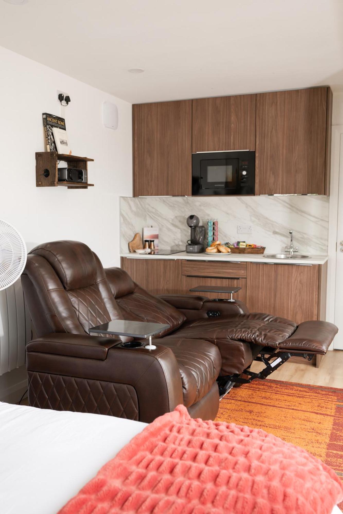 Lakescape - Waterfront Self- Catering Cabins Enniskillen Ngoại thất bức ảnh