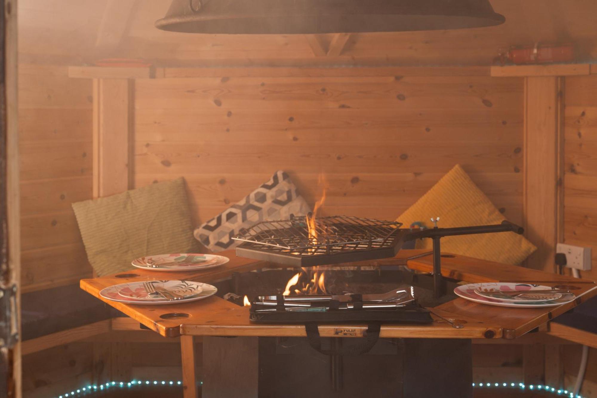 Lakescape - Waterfront Self- Catering Cabins Enniskillen Ngoại thất bức ảnh