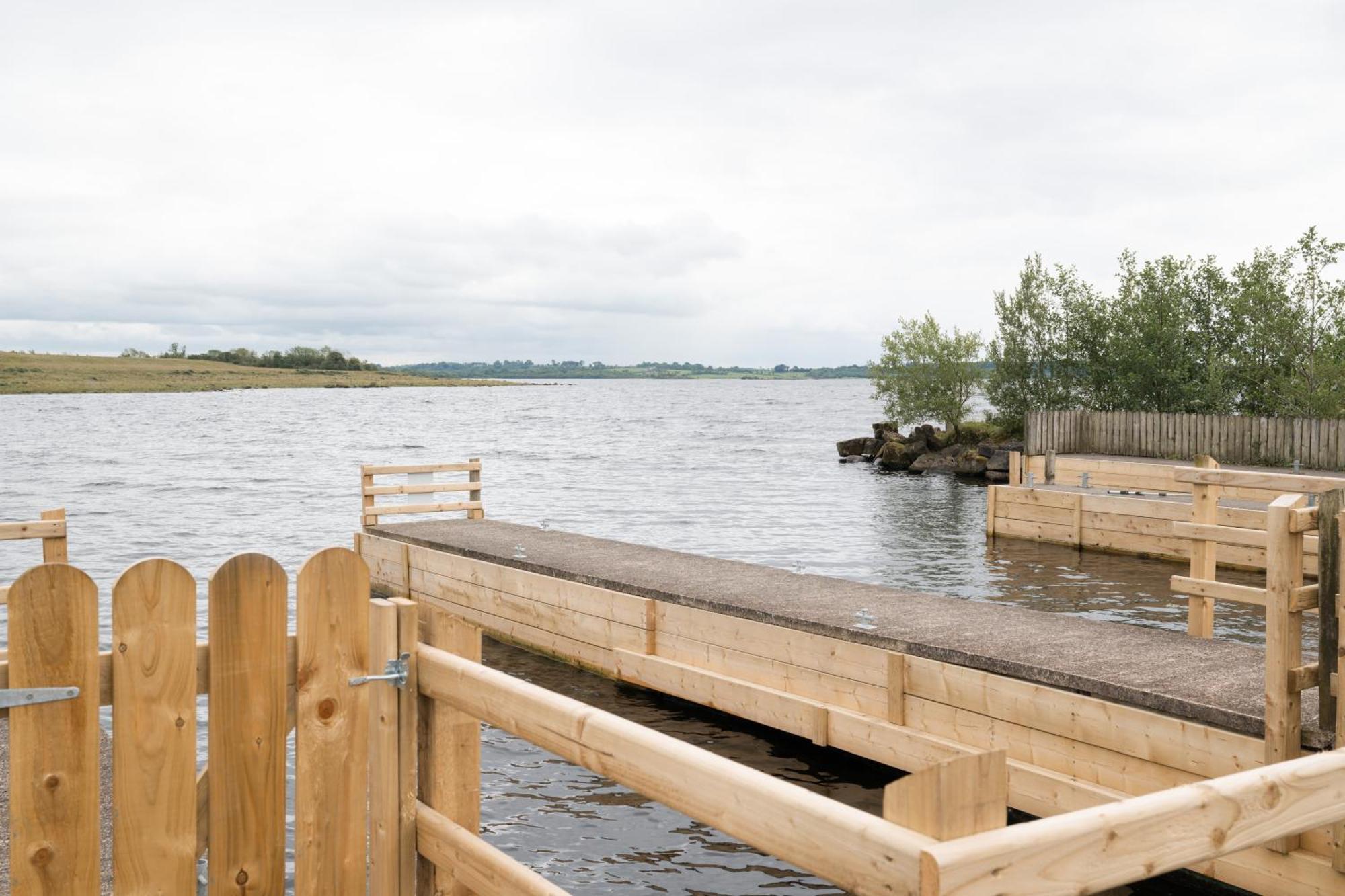 Lakescape - Waterfront Self- Catering Cabins Enniskillen Ngoại thất bức ảnh